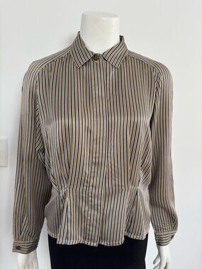 Michelle Stuart Navy and Beige Striped Silk Button-Up Blouse 100% Silk